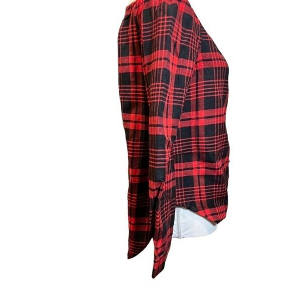NWOT Coeur De Vague Plaid Off the Shoulder Top Red and Black Size Small - Picture 3 of 8